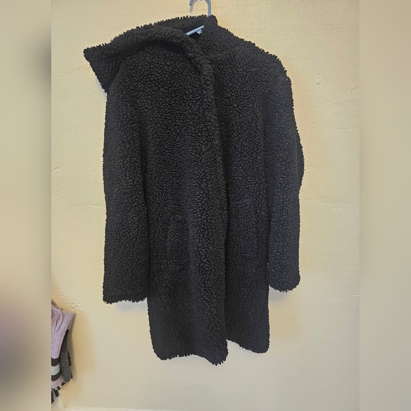 BCBGeneration  Sherpa Button Up Jacket - Picture 6 of 6